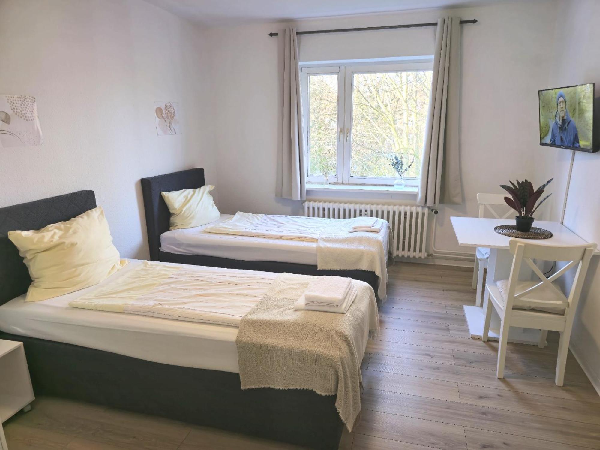 Zentrale 3-Zimmer Wohnung Mit Balkon - Perfekt Fuer Monteure Und Familien Neumünster Exteriér fotografie